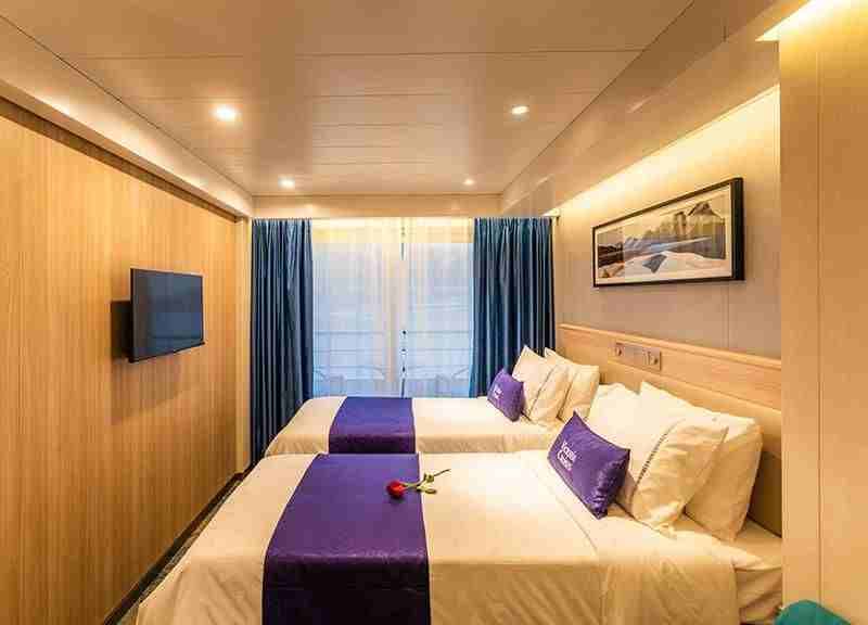 Balcony Twin Cabin
