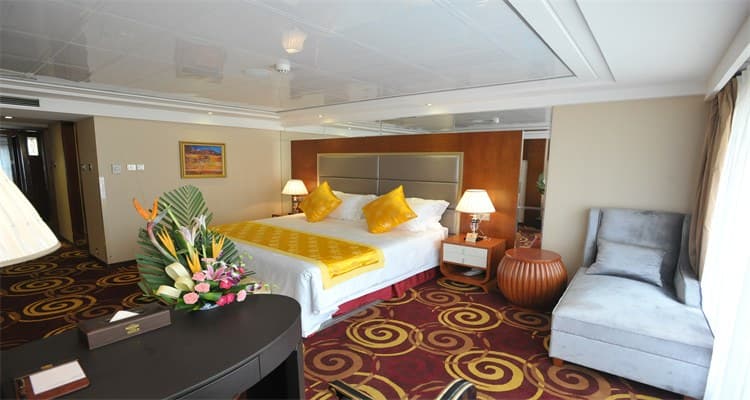 Executive Cabin