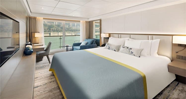 Select Deluxe Double Cabin