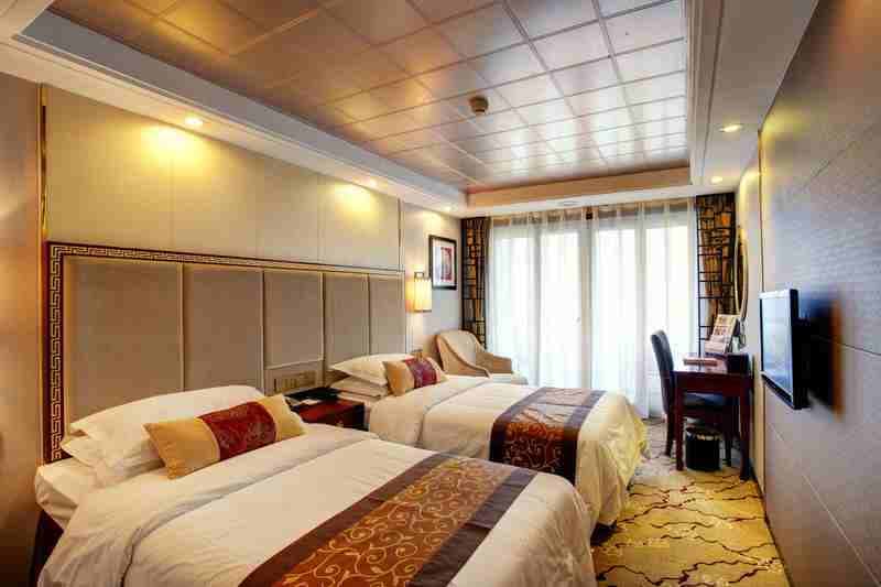 Executive Standard Cabin