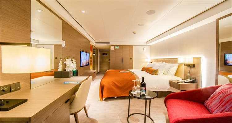 Select Deluxe Double Cabin