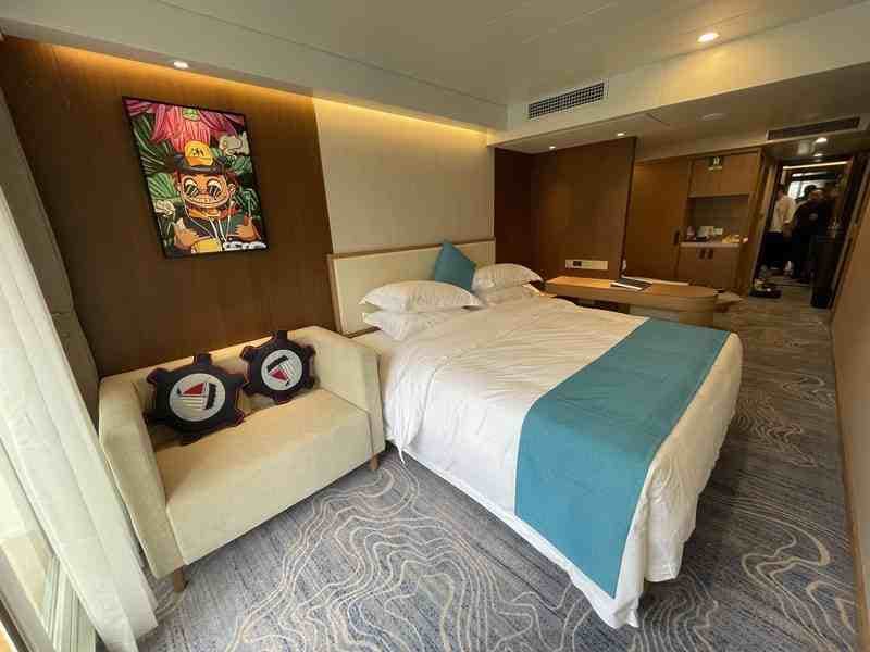 King Cabin