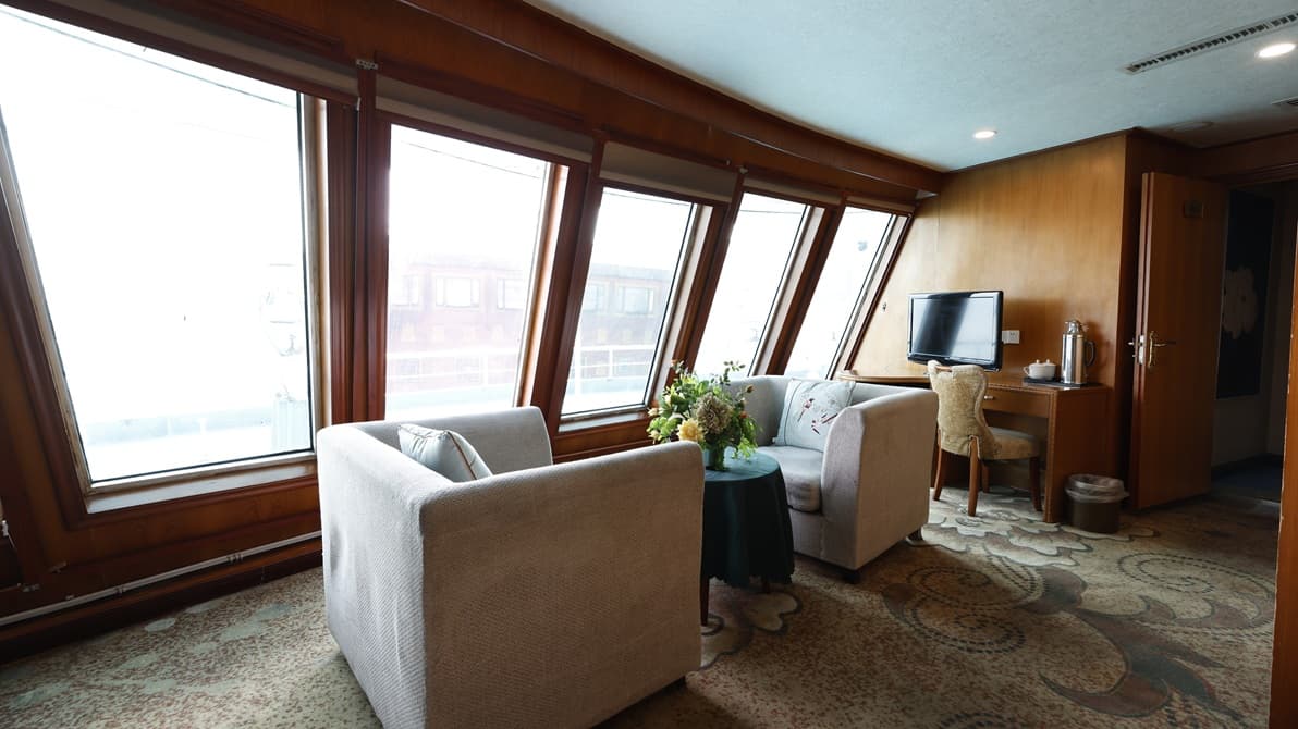 Presidential Suite
