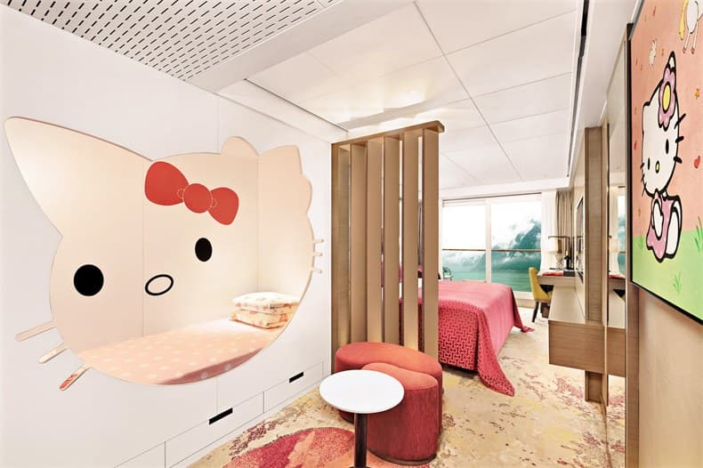 Themed Family Cabin