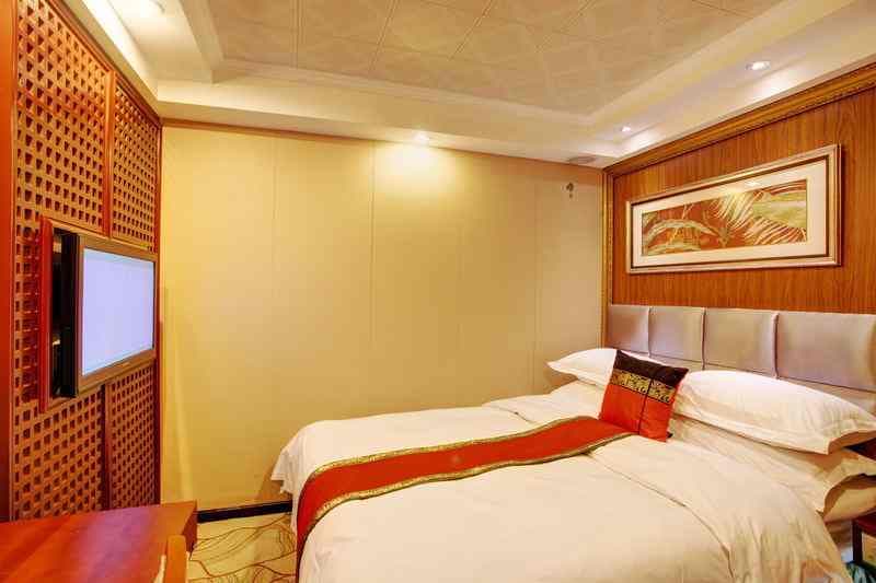 Interior-view Cabin