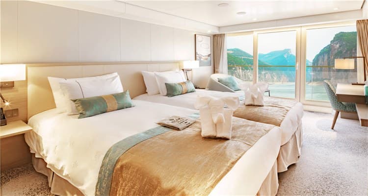 Deluxe Twin Cabin