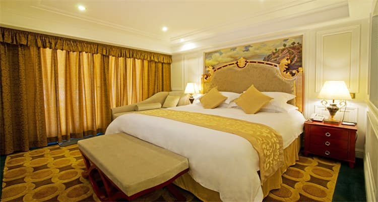 Presidential Suite