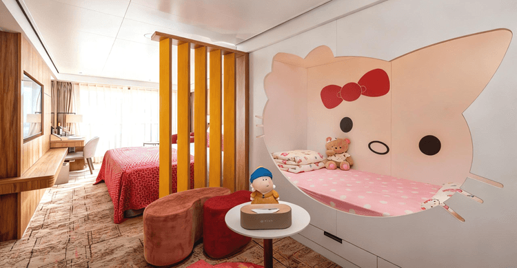 Themed Family Cabin
