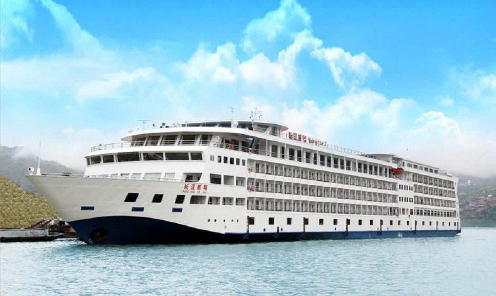Cruise ship